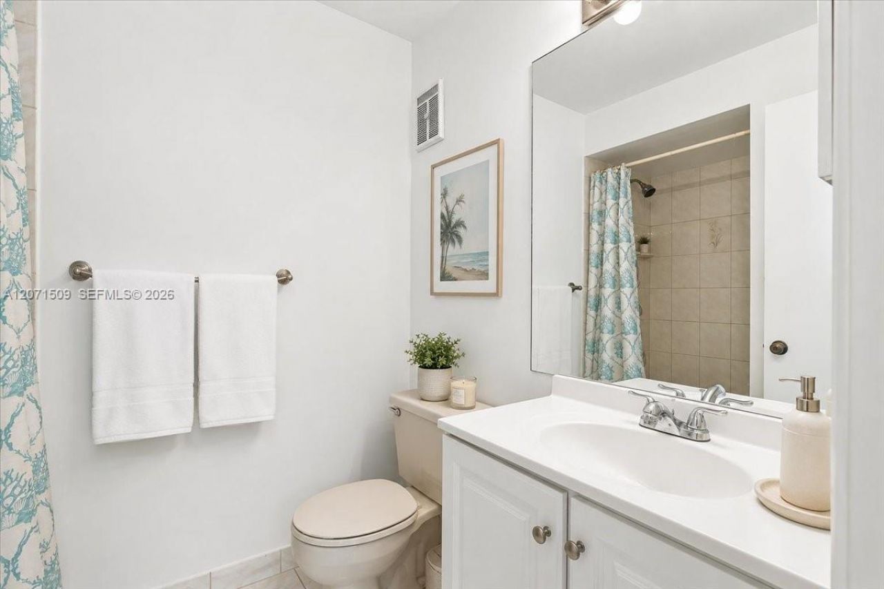 6870 SW 45th Ln , Unit 230, Miami, FL 33155 Photo