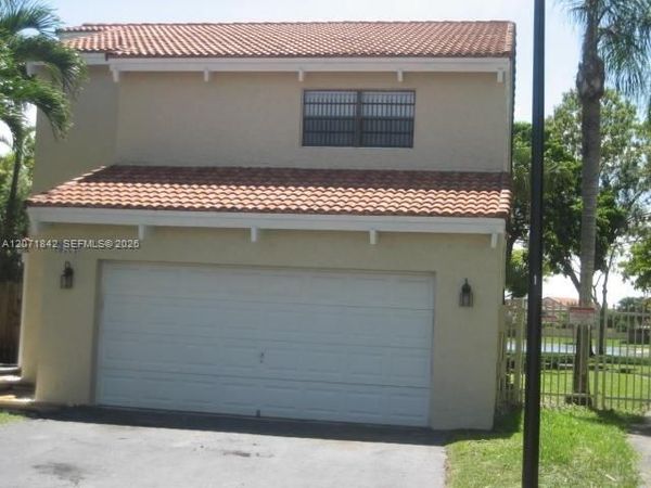 13224 SW 10 TE , Miami, FL 33184