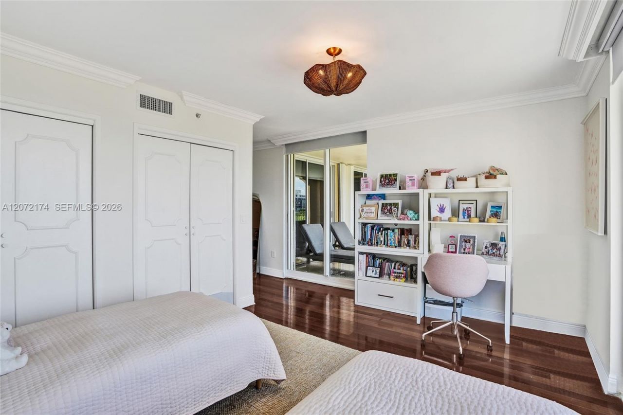 765 Crandon Blvd , Unit 603, Key Biscayne, FL 33149 Photo