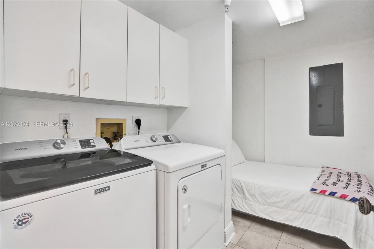 765 Crandon Blvd , Unit 603, Key Biscayne, FL 33149 Photo