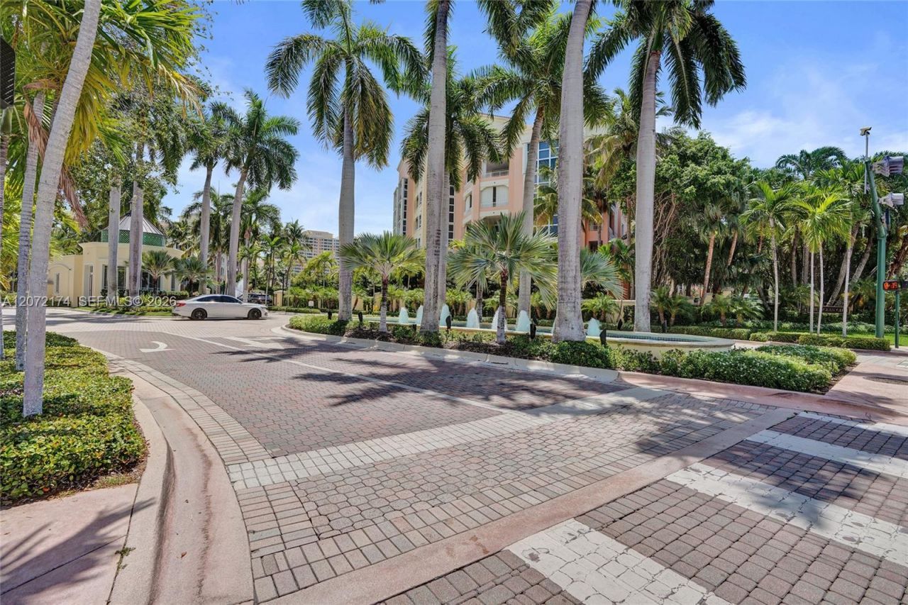 765 Crandon Blvd , Unit 603, Key Biscayne, FL 33149 Photo