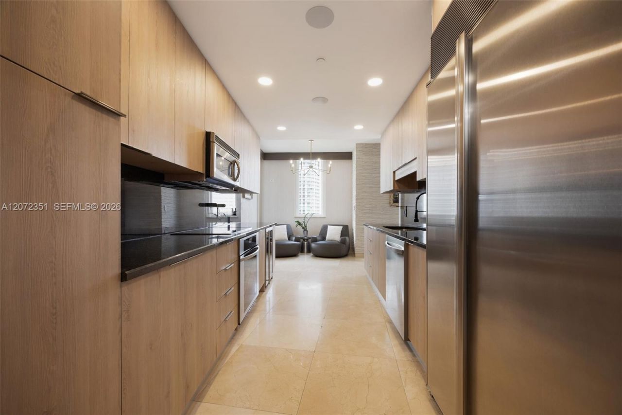 901 Brickell Key Blvd , Unit 2506, Miami, FL 33131 Photo