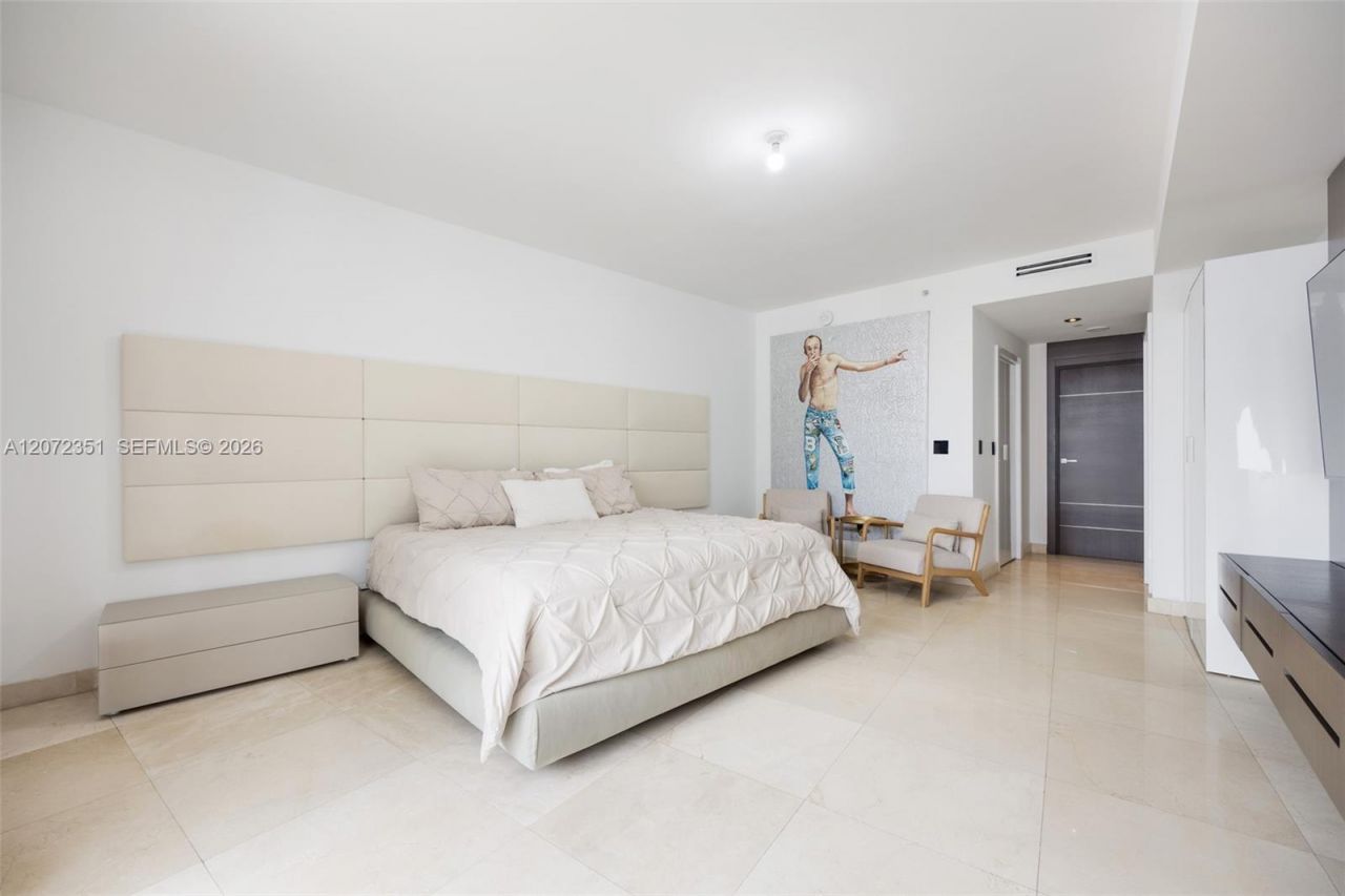 901 Brickell Key Blvd , Unit 2506, Miami, FL 33131 Photo