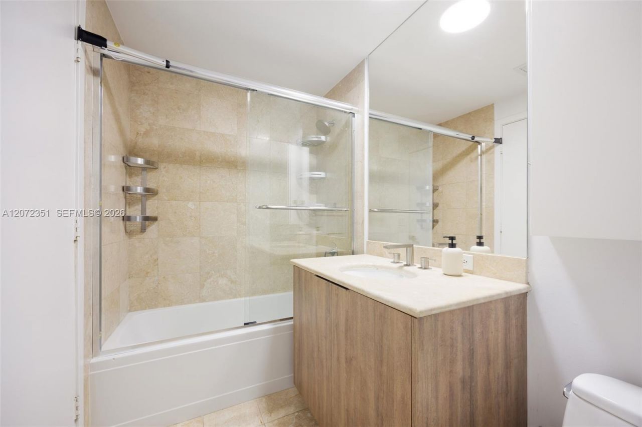 901 Brickell Key Blvd , Unit 2506, Miami, FL 33131 Photo