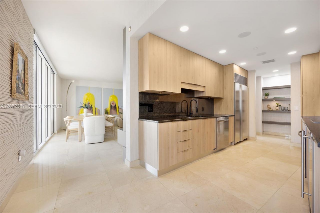 901 Brickell Key Blvd , Unit 2506, Miami, FL 33131 Photo