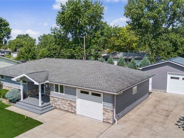 50 Greentree Road , Tonawanda, NY 14150
