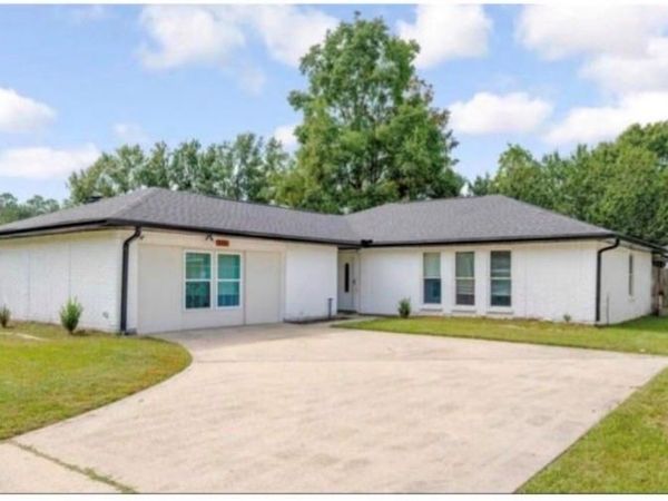 105 DRURY Lane, Slidell, LA 70460