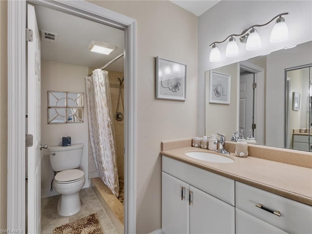 5471 Peppertree Dr, Unit 7, Fort Myers, FL 33908 Photo