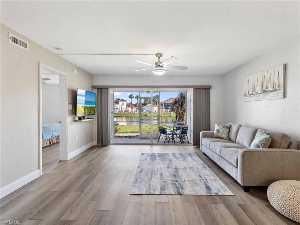 5471 Peppertree Dr, Unit 7, Fort Myers, FL 33908 Photo