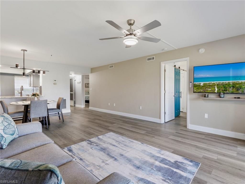 5471 Peppertree Dr, Unit 7, Fort Myers, FL 33908 Photo