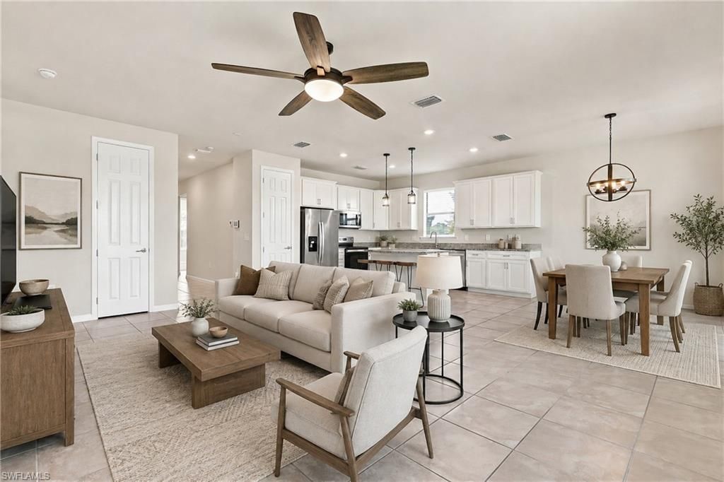 3721 E Hampton Cir, Alva, FL 33920 Photo