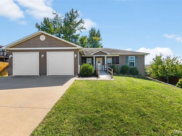 216 Timber Hawk Trail, Cape Girardeau, MO 63701