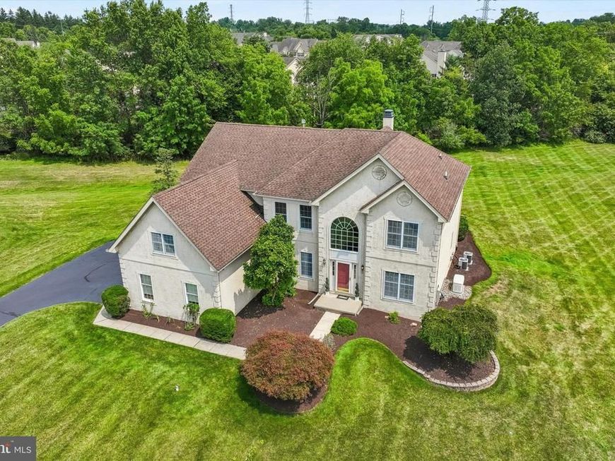 640 Willowbend Drive, Blue Bell, PA 19422 Main Photo