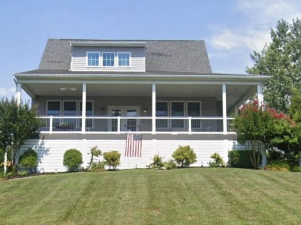 20 BURNS ROAD, SPRING GROVE, PA 17362