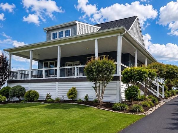 20 BURNS ROAD, SPRING GROVE, PA 17362