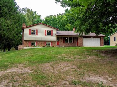 2421 Judy Conn Drive, Mayfield Township, Mi 48446