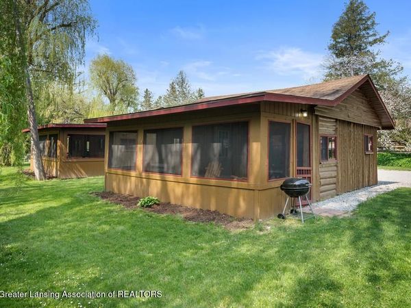 4179 S Straits Highway, Indian River, MI 49749