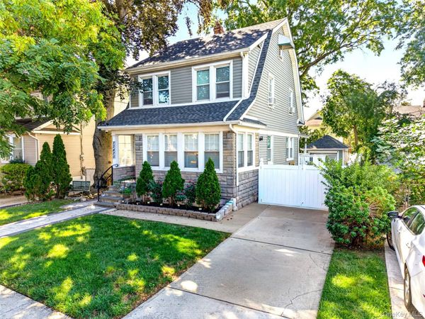 224-20 92nd Avenue , Queens Village, NY 11428