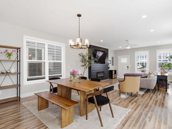 2140A Burns St , Nashville, TN 37216