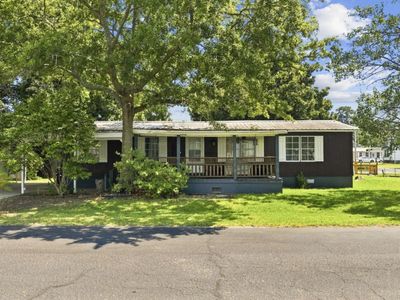 728 Garden Lake Dr., Garden City Beach, SC 29576