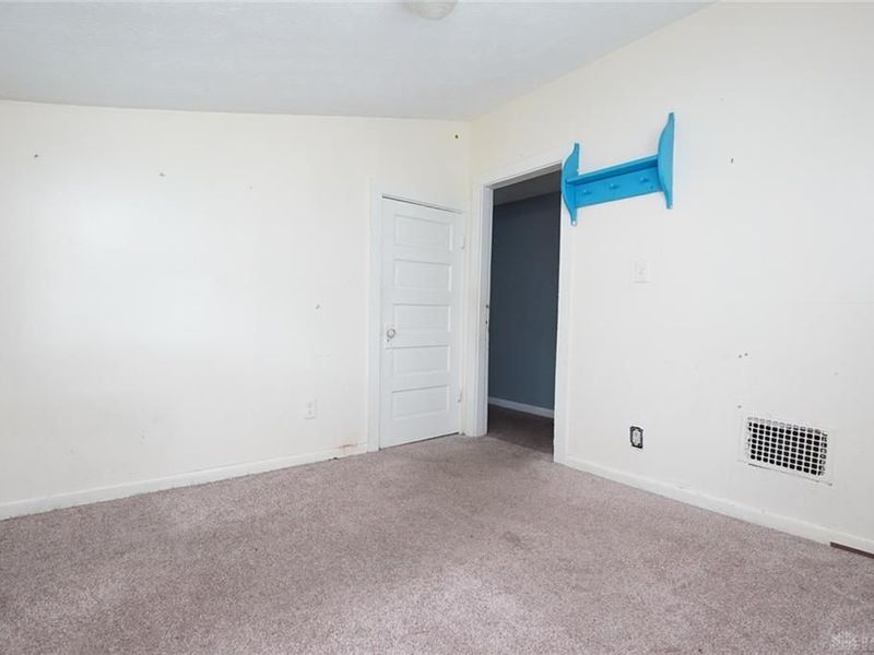 2563 Fremont Street, Columbus, OH 43204 Photo 9