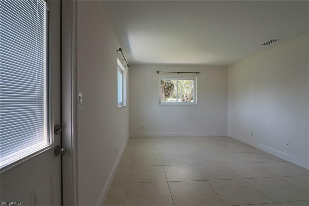 5332 Myrtle Ln , Naples, FL 34113 Photo