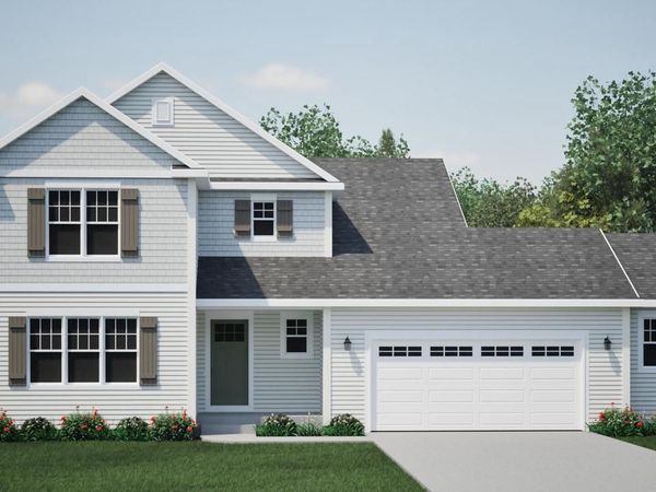 1715 Quaas DRIVE, West Bend, WI 53095