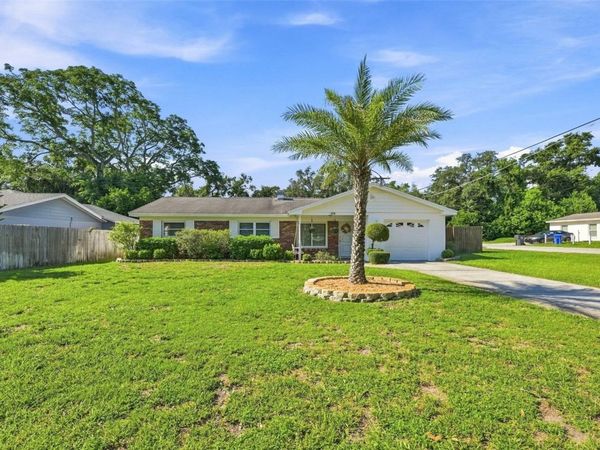 518 W 129TH AVENUE , TAMPA, FL 33612
