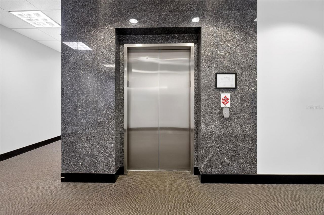 6200 Metrowest Boulevard, Unit 205, Orlando, FL 32835 Photo