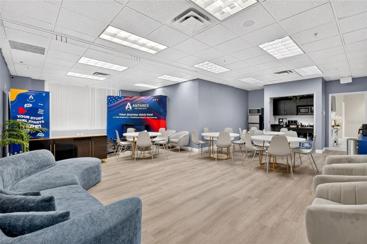 6200 Metrowest Boulevard, Unit 205, Orlando, FL 32835 Photo