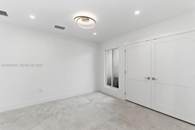 291 E Shore Dr E , Miami, FL 33133 Photo
