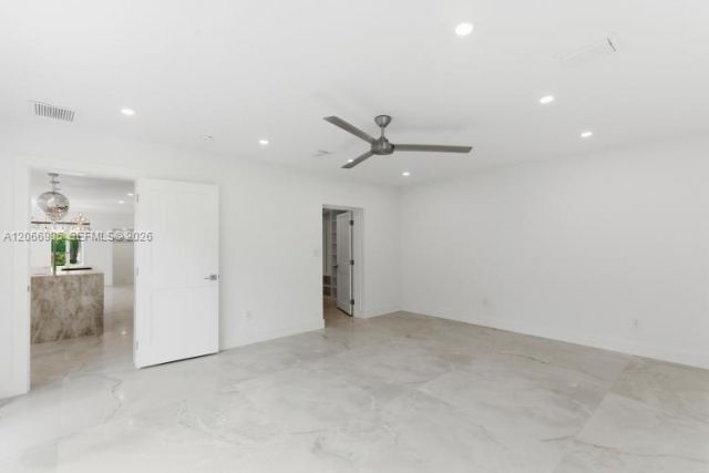 291 E Shore Dr E , Miami, FL 33133 Photo