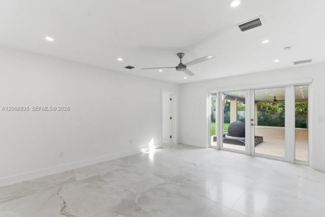 291 E Shore Dr E , Miami, FL 33133 Photo