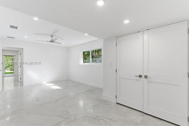 291 E Shore Dr E , Miami, FL 33133 Photo