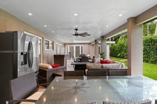 291 E Shore Dr E , Miami, FL 33133 Photo