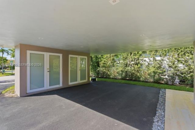 291 E Shore Dr E , Miami, FL 33133 Photo