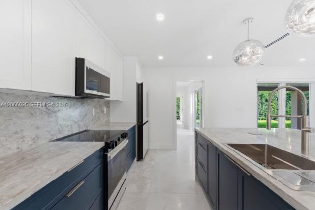 291 E Shore Dr E , Miami, FL 33133 Photo