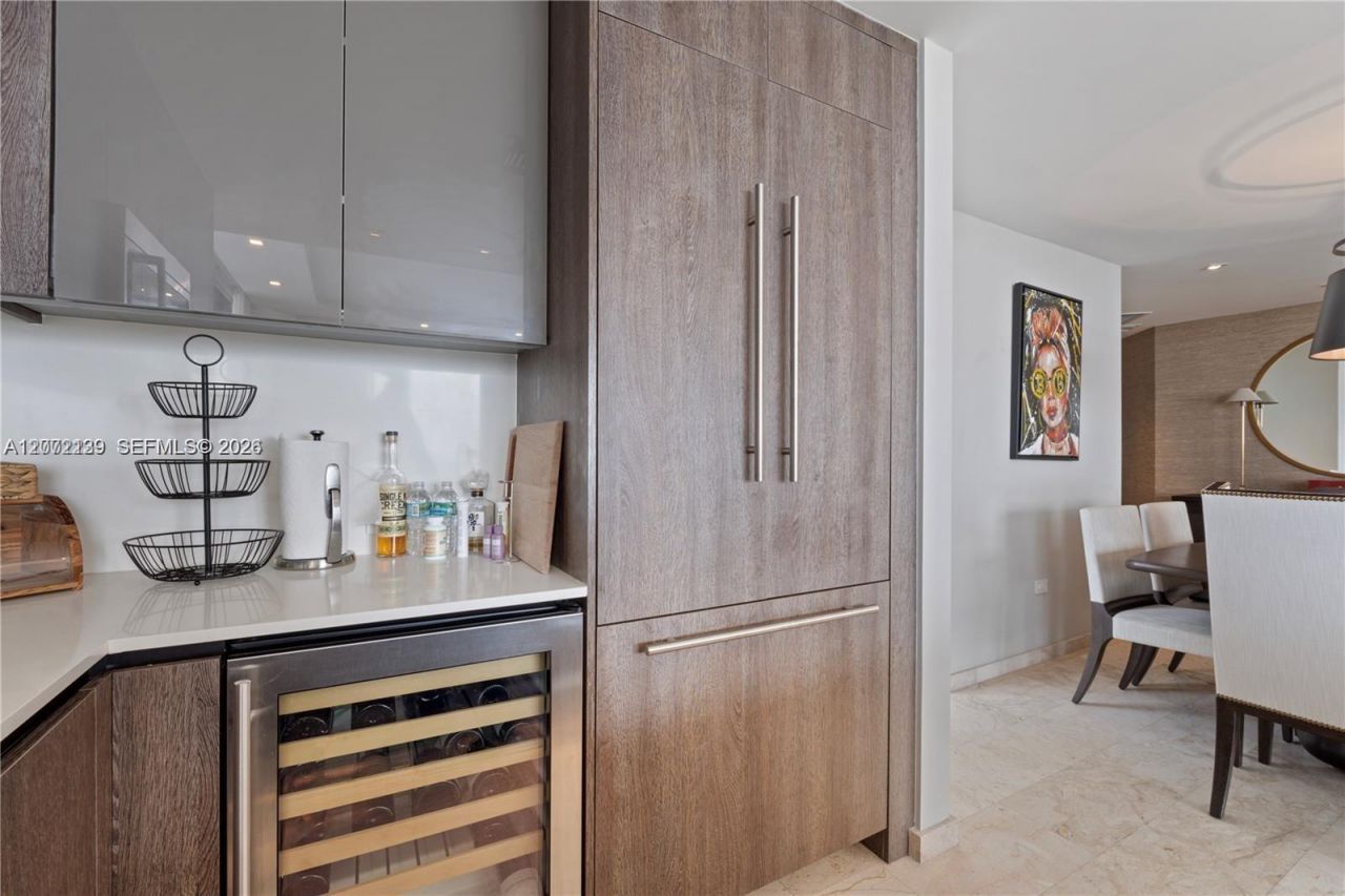 88 SW 7th St, Unit 3412, Miami, FL 33130 Photo