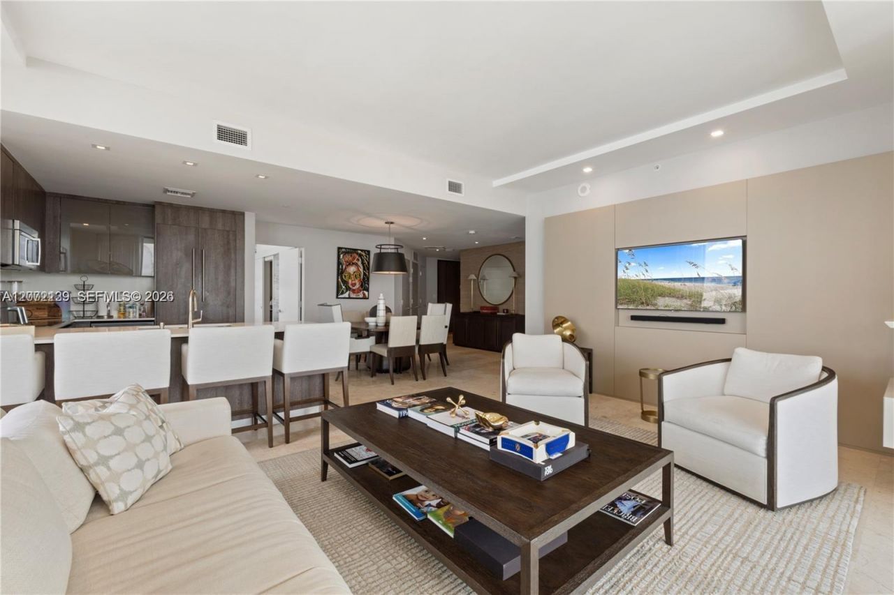 88 SW 7th St, Unit 3412, Miami, FL 33130 Photo