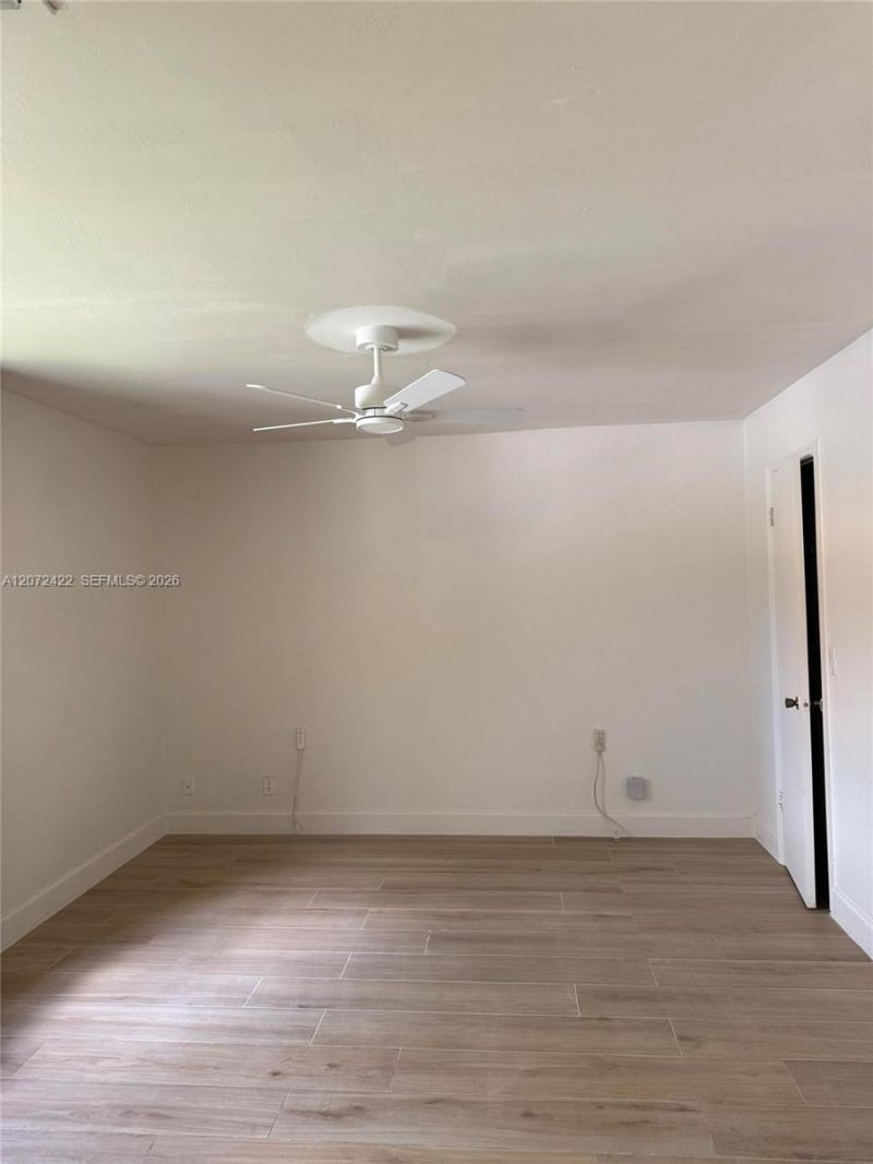 3450 N Pinewalk Dr N, Unit 421, Margate, FL 33063 Photo