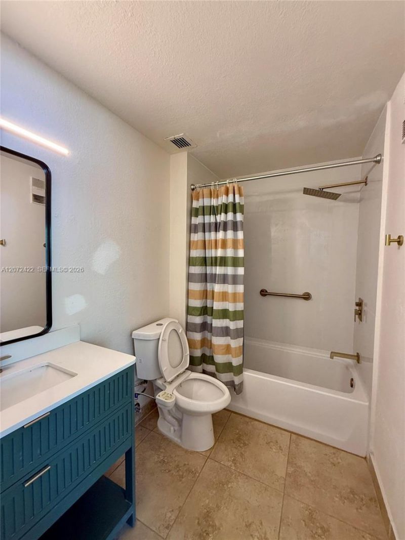 3450 N Pinewalk Dr N, Unit 421, Margate, FL 33063 Photo