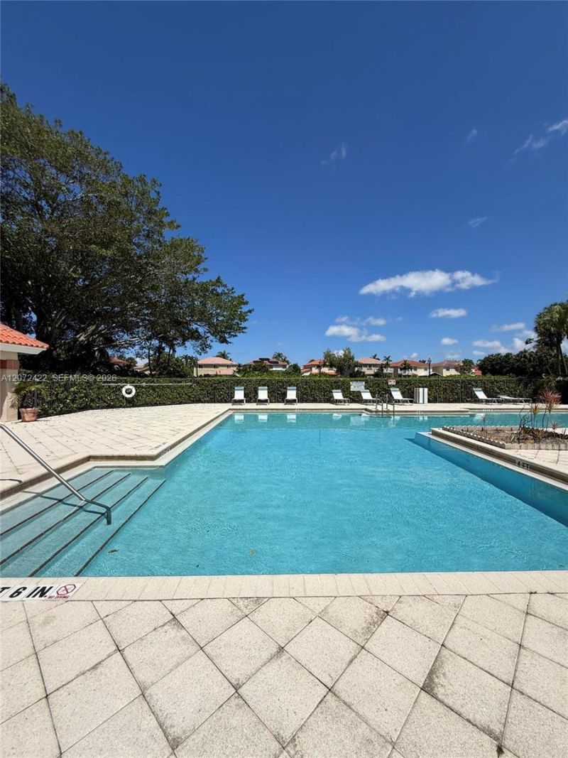 3450 N Pinewalk Dr N, Unit 421, Margate, FL 33063 Photo