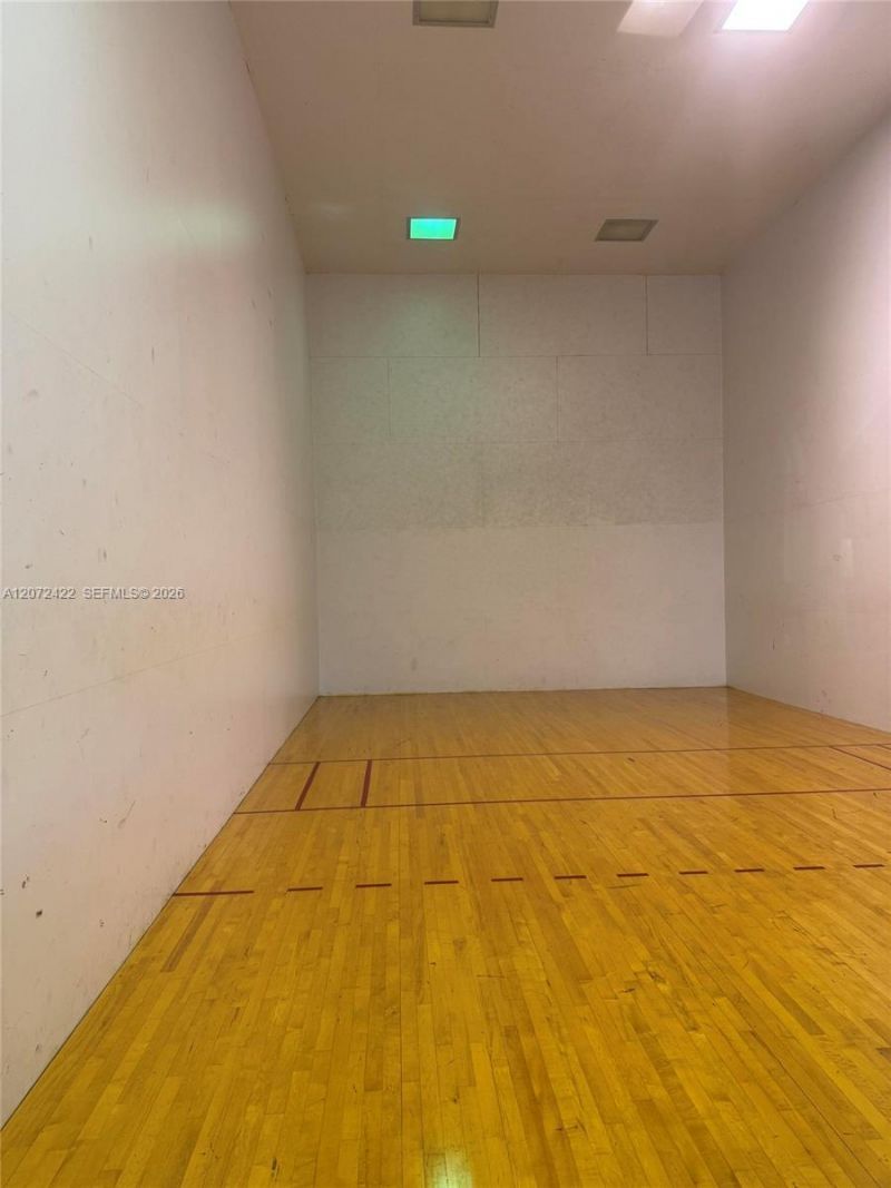 3450 N Pinewalk Dr N, Unit 421, Margate, FL 33063 Photo