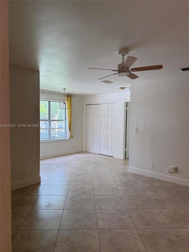 3450 N Pinewalk Dr N, Unit 421, Margate, FL 33063 Photo
