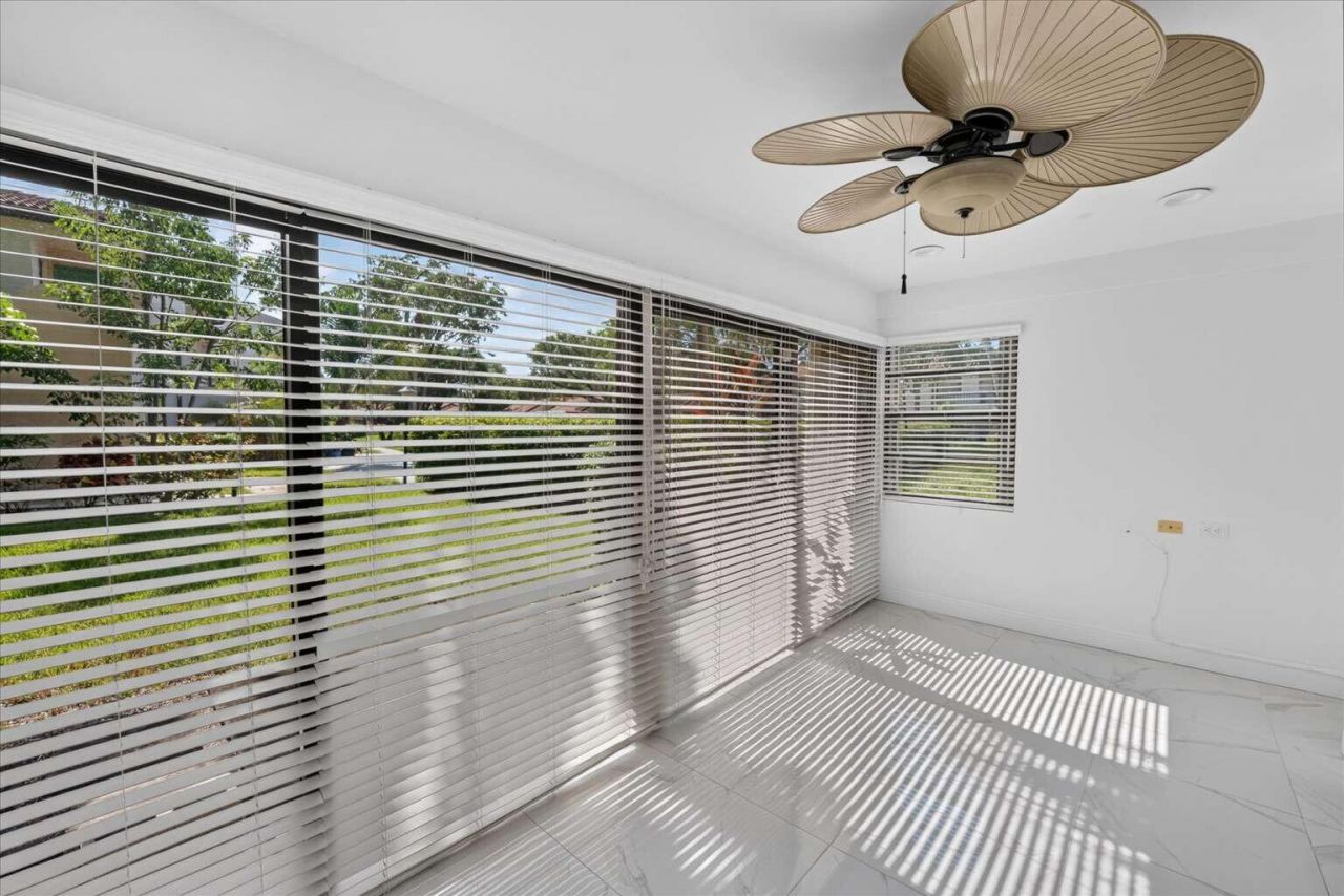 21682 Cypress Road, Unit 11d, Boca Raton, FL 33433 Photo