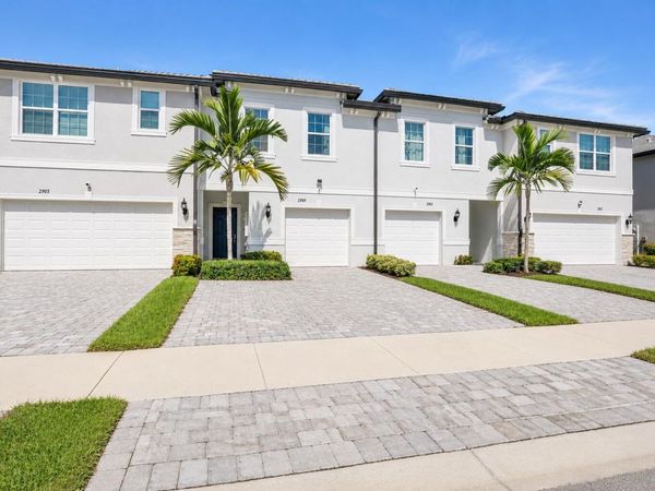 2909 OLIVIA Avenue, Lauderdale Lakes, FL 33311