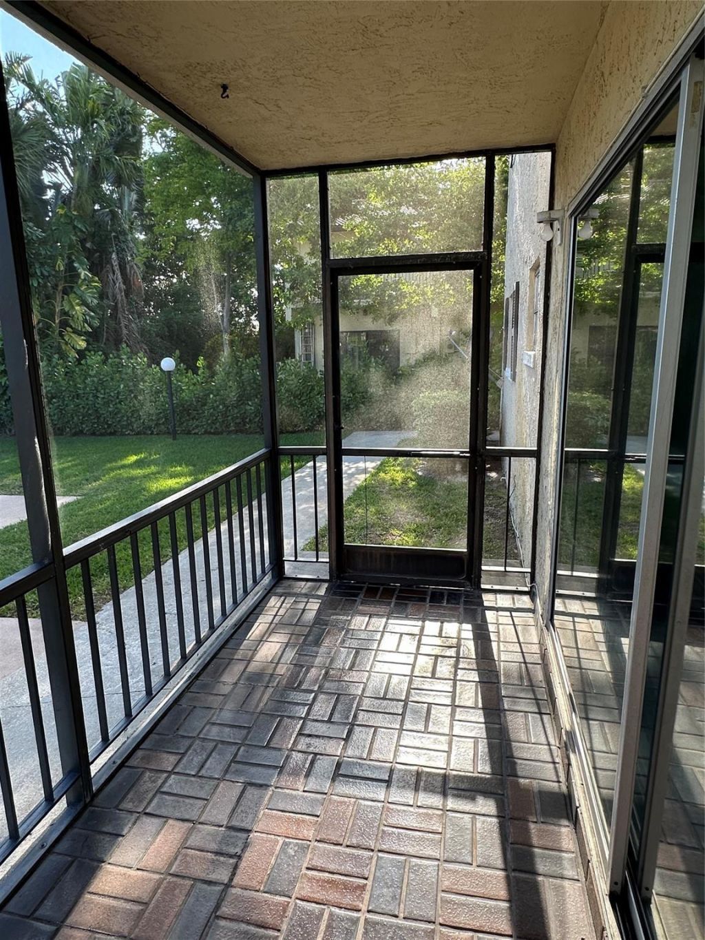 8900 W Sample Road, Unit 106, Coral Springs, FL 33065 Photo