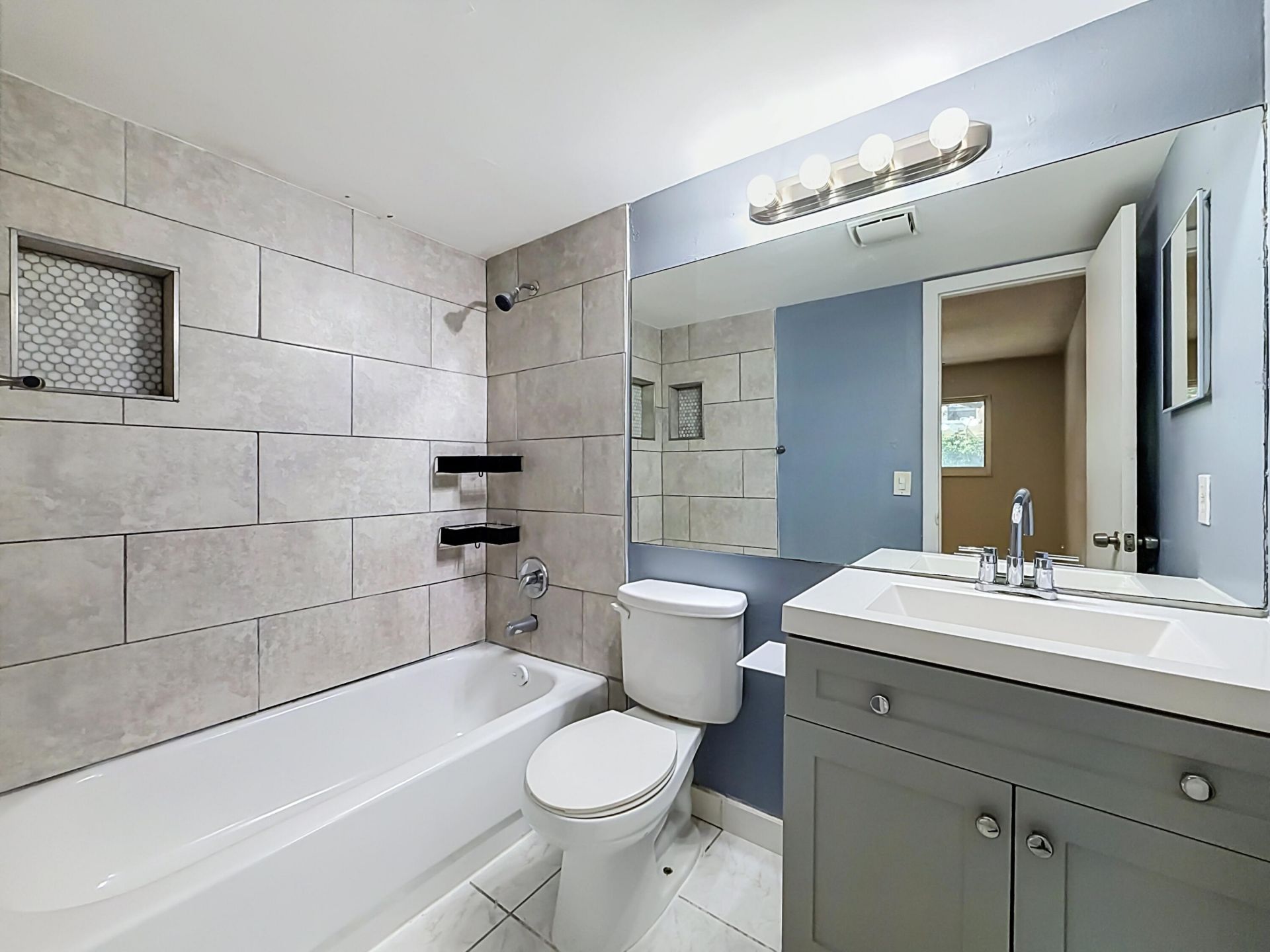 207 Tropic Isle Drive, Unit 1130, Delray Beach, FL 33483 Photo