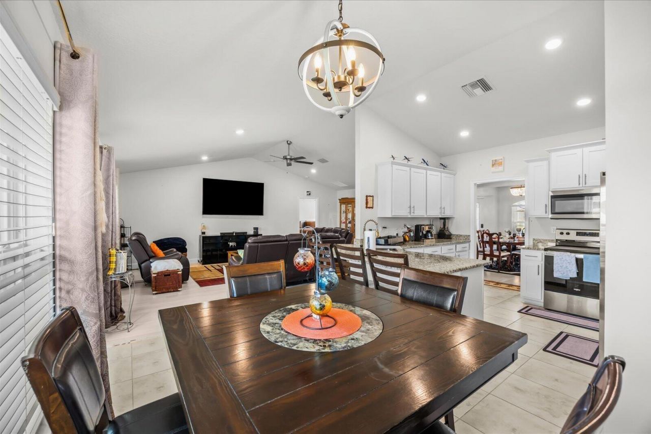 8516 Waterstone Boulevard, Fort Pierce, FL 34951 Photo