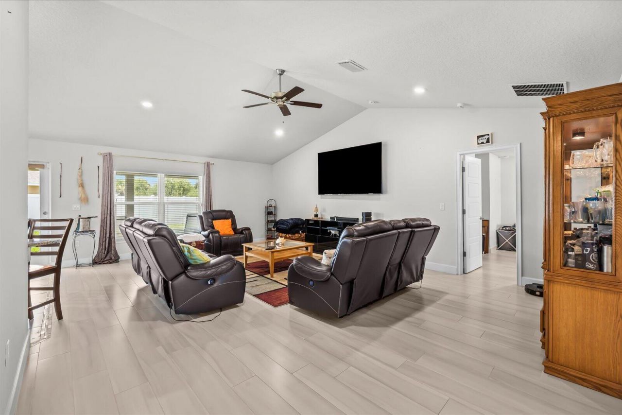 8516 Waterstone Boulevard, Fort Pierce, FL 34951 Photo